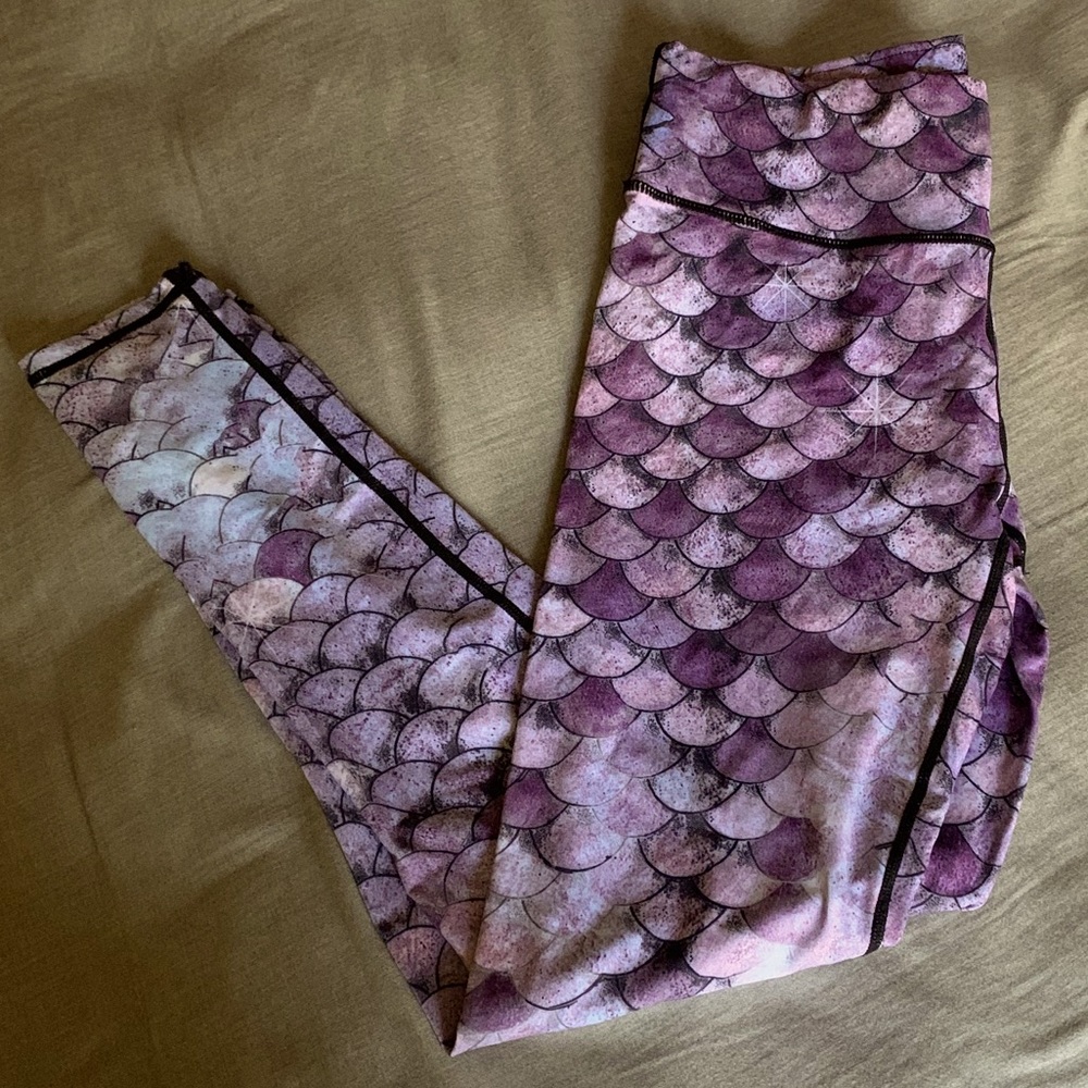 7/8 length mermaid leggings